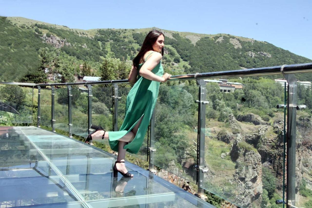 Nairi Hotel Jermuk Exterior photo